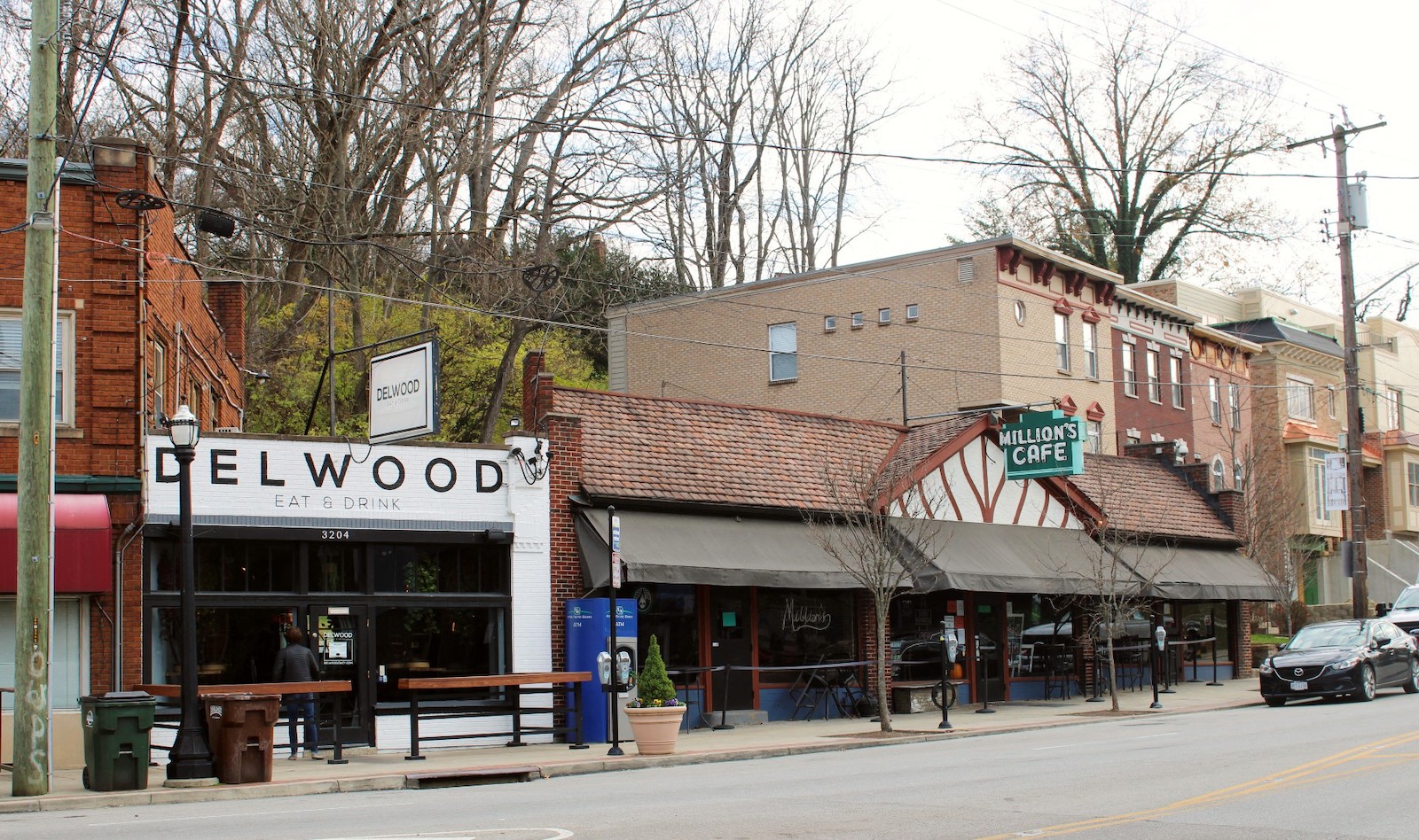 Photos and Video of 31Sixty Linwood in Cincinnati, OH